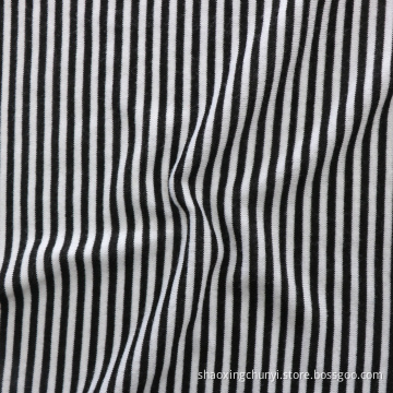 Pola Garis -garis Sampel Lembut dan Tel Apik 100% Polyester Loose Jersey Knit Fabric Untuk Pakaian